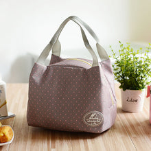 wonderful life lunch tote